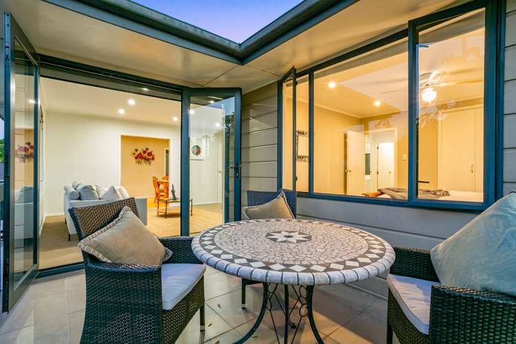 6 May Avenue Te Atatu South_20