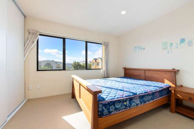 1/12 Crown Lynn Place New Lynn_2