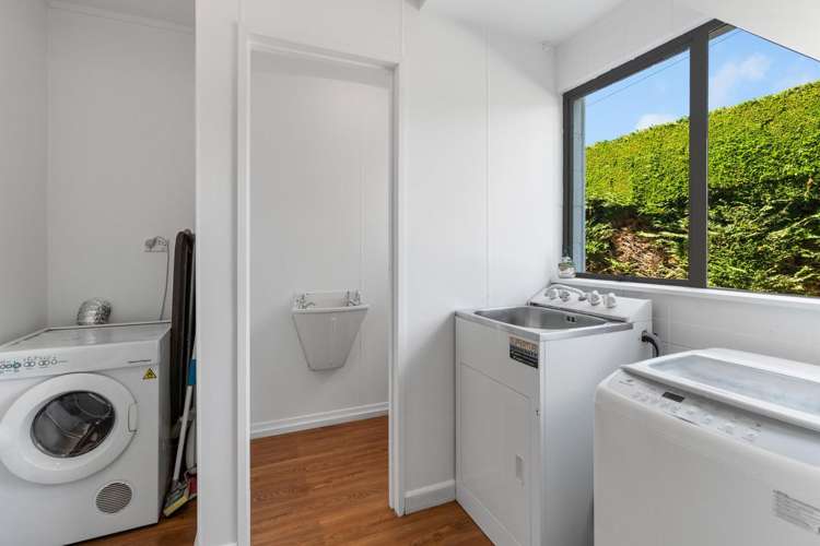 20 Lynas Street Outram_18