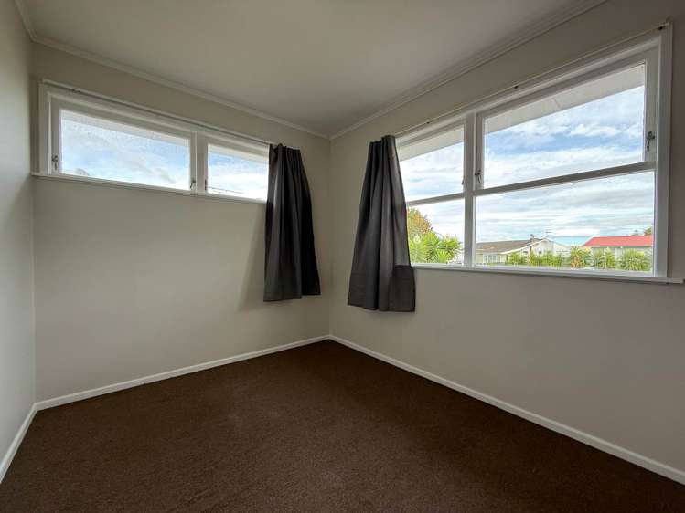19 Heybridge Street Manurewa_26