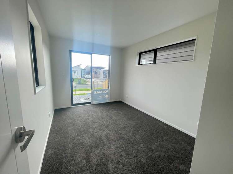 21 Combat Street Papakura_10