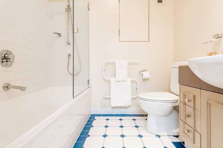 28 Cathedral Square Christchurch Central_10