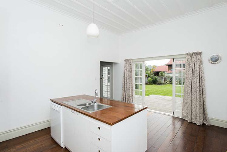 12 Iranui Road Inner Kaiti_5