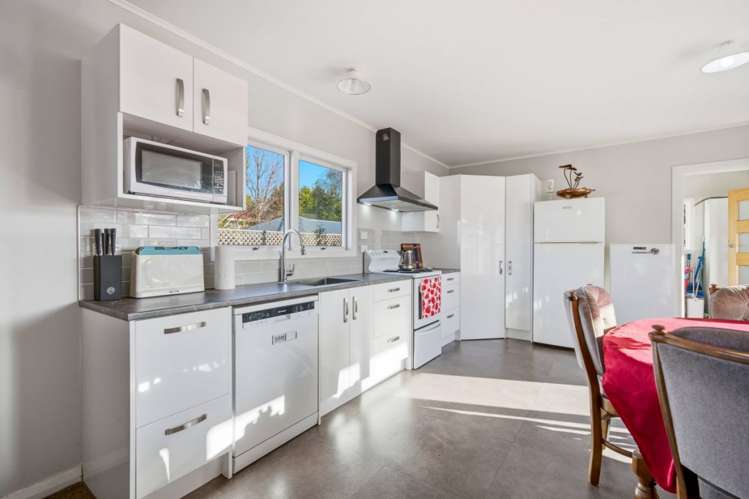 34 Amyes Road Hornby_12