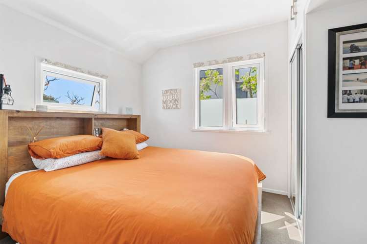 69 Sylvan Avenue Northcote_10