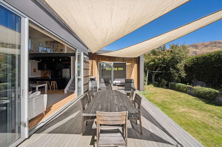 8 Pebble Lane Wanaka_7