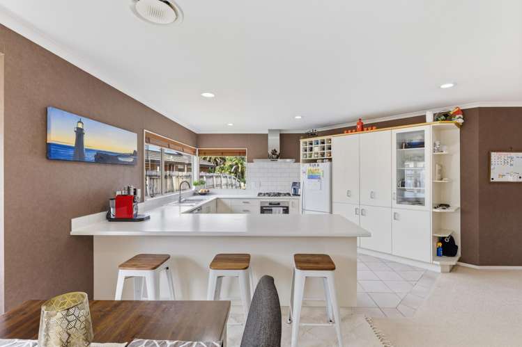 4 Moverley Place Pukete_5