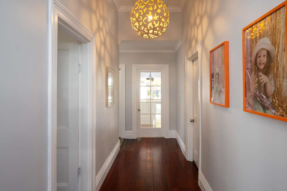 10 Hall Street_5