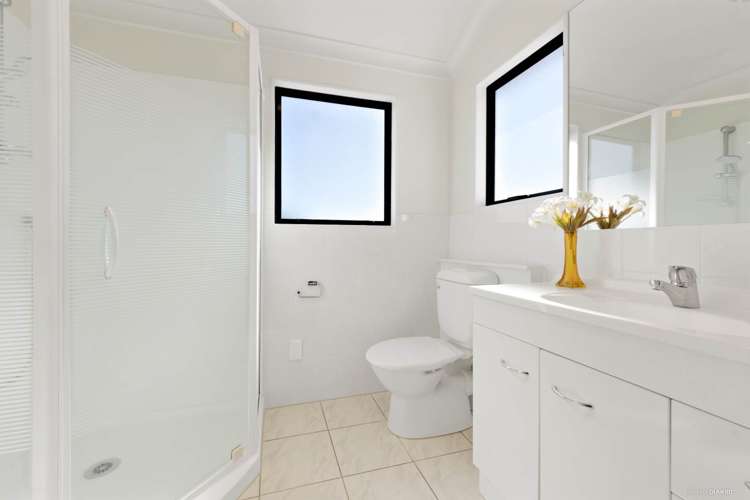 1081a Dominion Road Mount Roskill_13