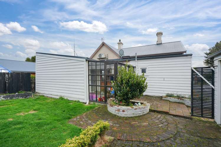 83 Robertson Street Richmond_15