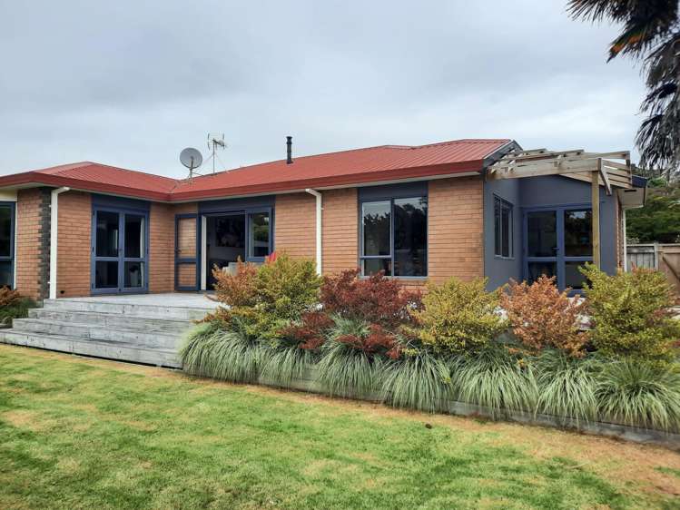 19 Ashmore Drive Frankleigh Park_1