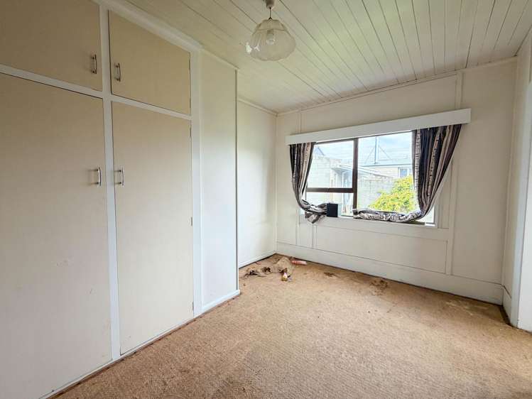 57 & 57A Amyes Road Hornby_13