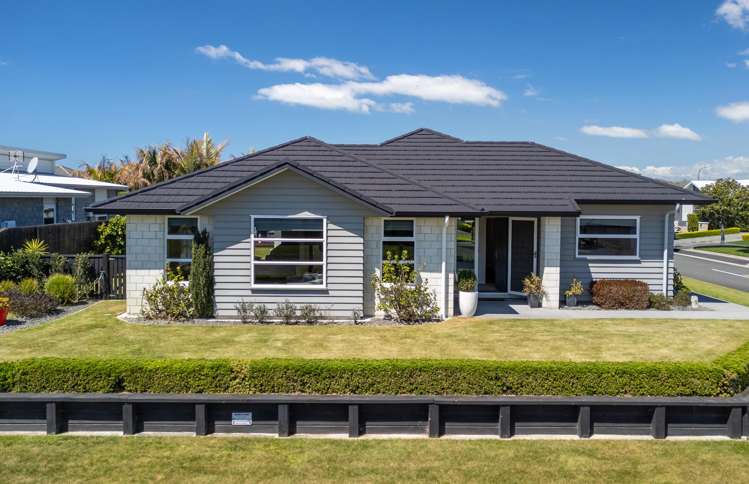 21 Hiria Crescent_3