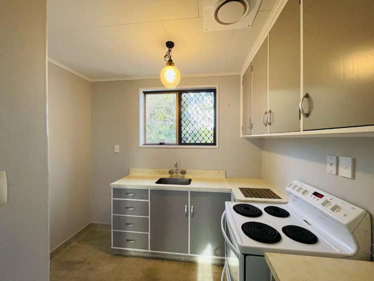 2/801 Hastings Street North 10490_5