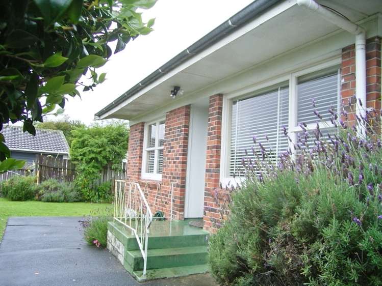 4/223 Pt Chevalier Road Point Chevalier_1