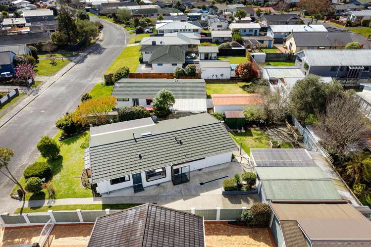 8 Roband Crescent, Brown Owl Brown Owl_18