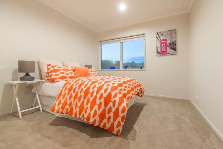 57 Costa Viva Crescent Karaka_9