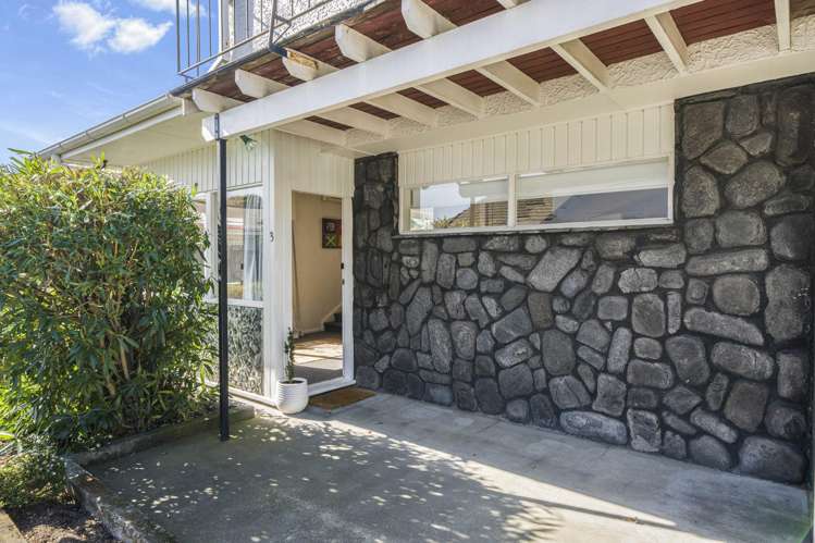 3/112 Rossall Street Merivale_1