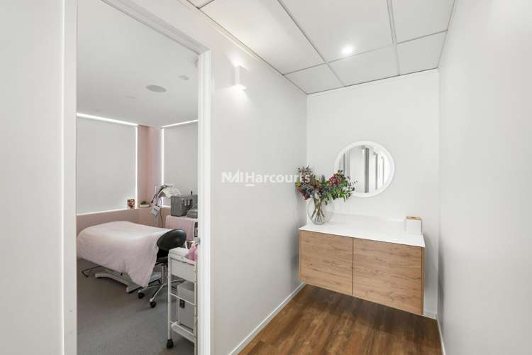 1/33 Apollo Drive Rosedale_5