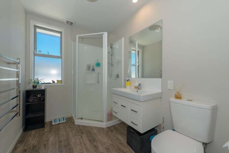 1/12 Hogan Street Hamilton East_7