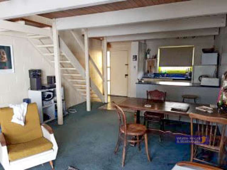 2/10 Sherborne Street Saint Albans_5