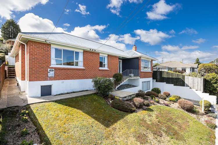13 Waldron Crescent Green Island_16