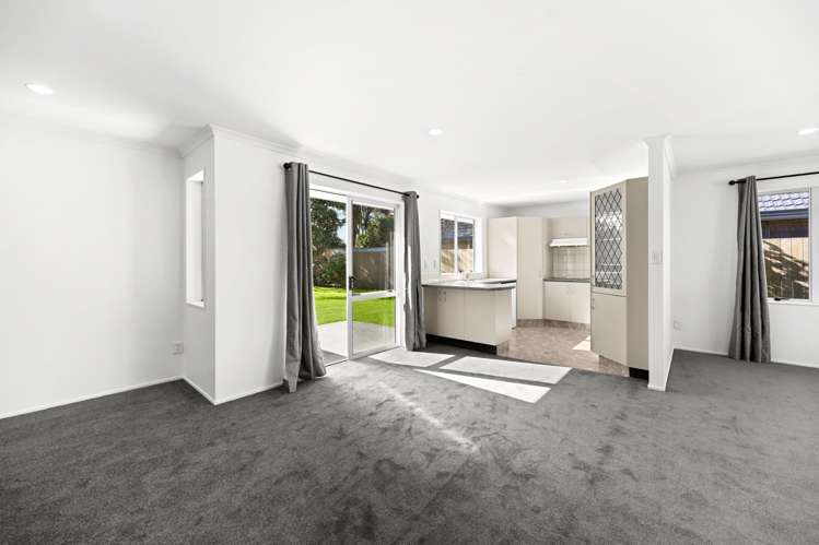11 Chancery Close Hamilton East_12