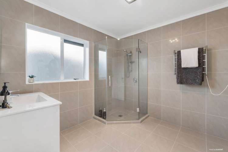 35 Bernina Place Manurewa_9