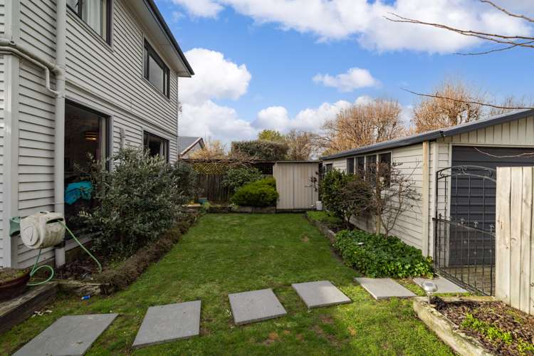 58 Warden Street Richmond_17