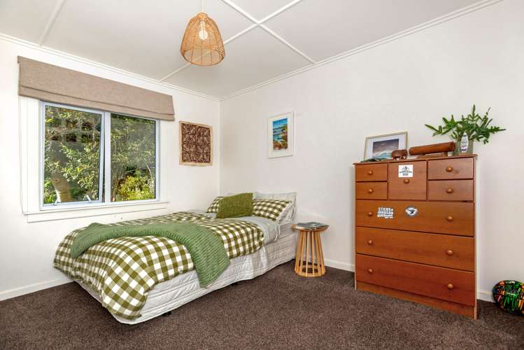 27 Douglas Street Okitu_13