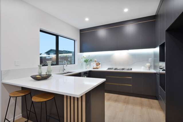 5A,5B,5C Patrice Place Massey_3