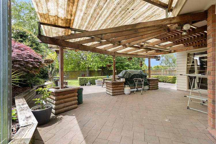 14 Taksan Place Pukete_12