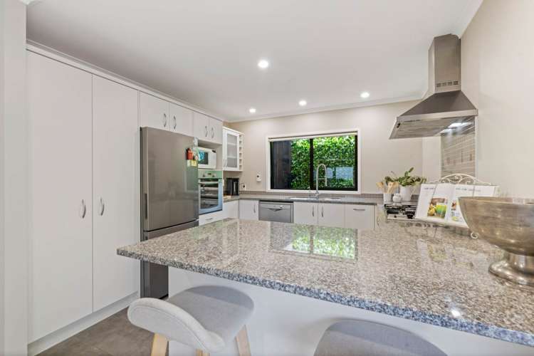 15 Lucca Crescent Flat Bush_9