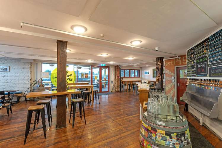 49 Awapuni Road Awapuni_4