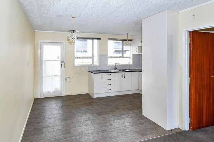 8/33 Hutton Street Otahuhu_2