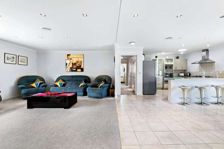 15 Lillian Place Orewa_9