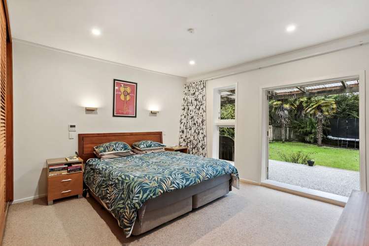 646 West Coast Road Oratia_11