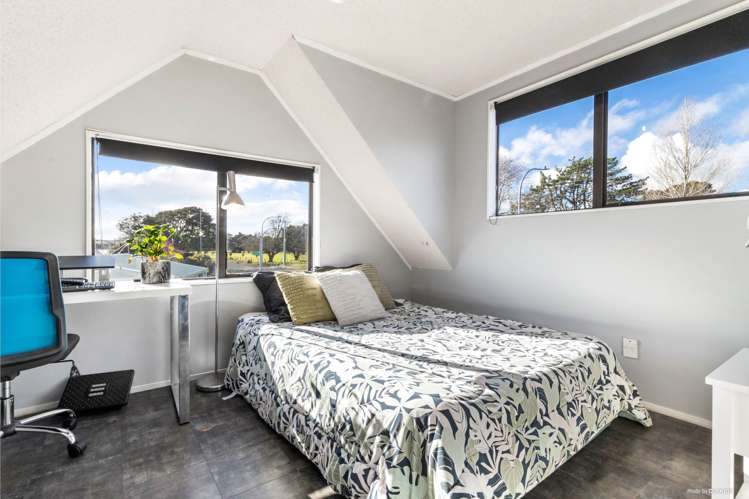 36 Racecourse Road Waiuku_7