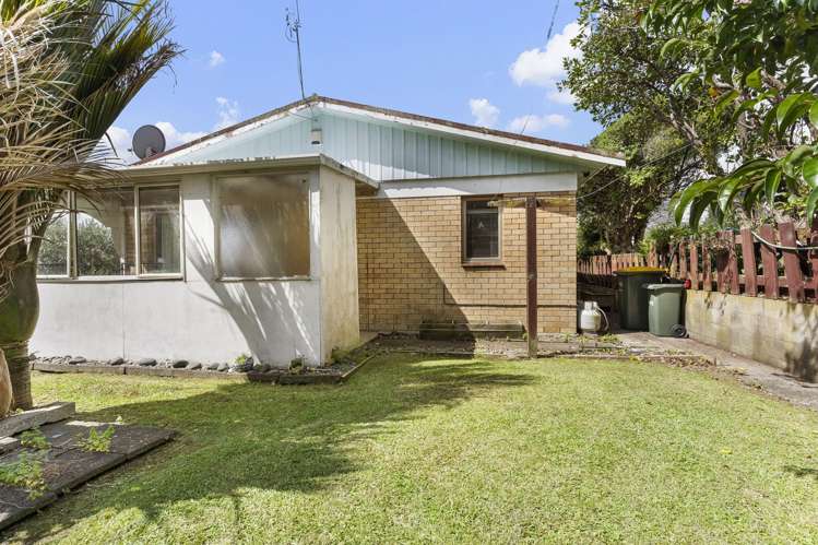 1/12 Wood Street Papakura_16