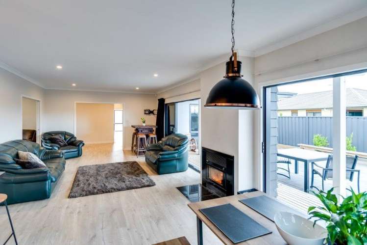 7 Smidt Lane Mahora_6