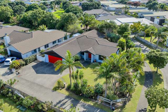 55 Pyle Road West One Tree Point_1