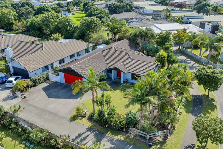 55 Pyle Road West One Tree Point_1