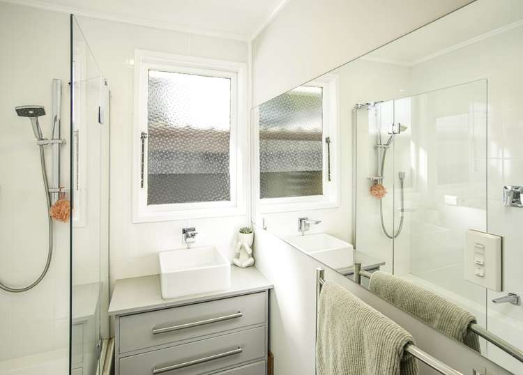 274 Seaview Road Stoke_11