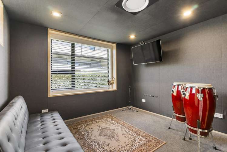 153 John Burke Drive Aotea_26