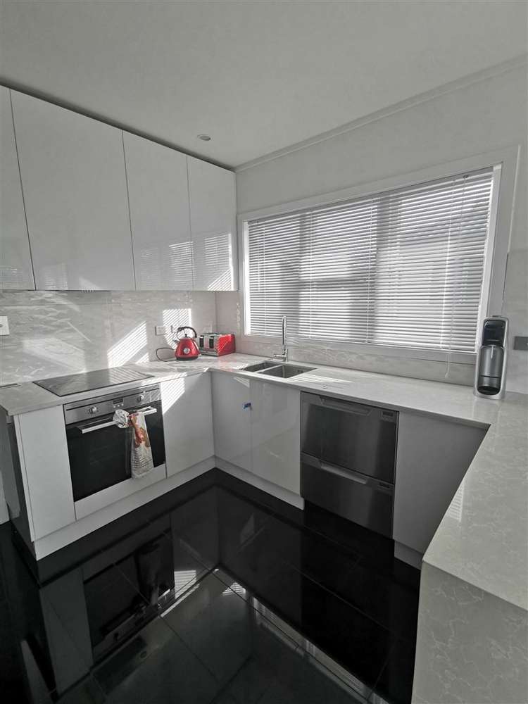3/240 Pakuranga Road Pakuranga Heights_2