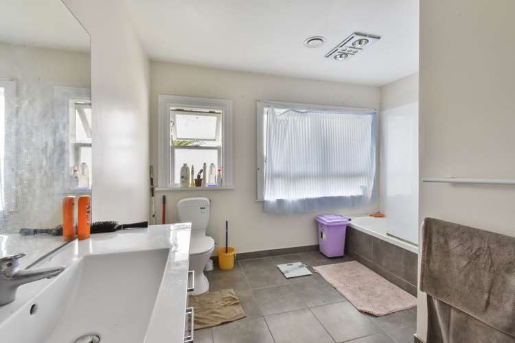 78 Fairburn Road Otahuhu_5