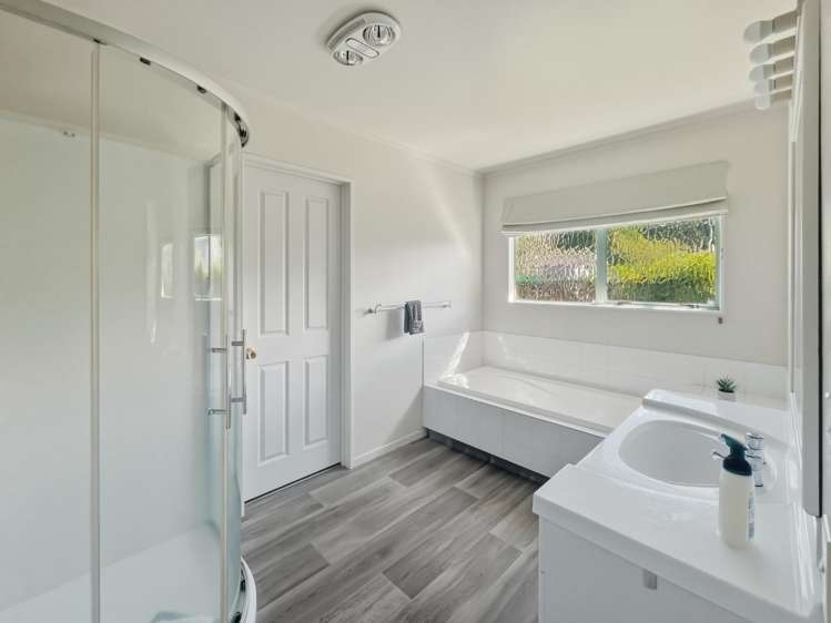 4 Capricorn place 11056_9