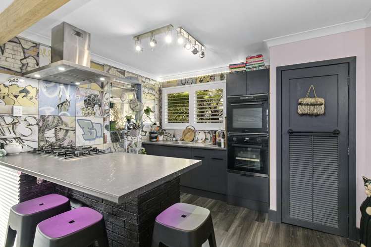 27 Edelweiss Grove Timberlea_3