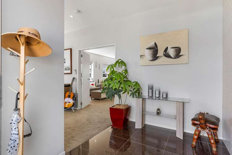 10 Rosewell Crescent Flat Bush_26