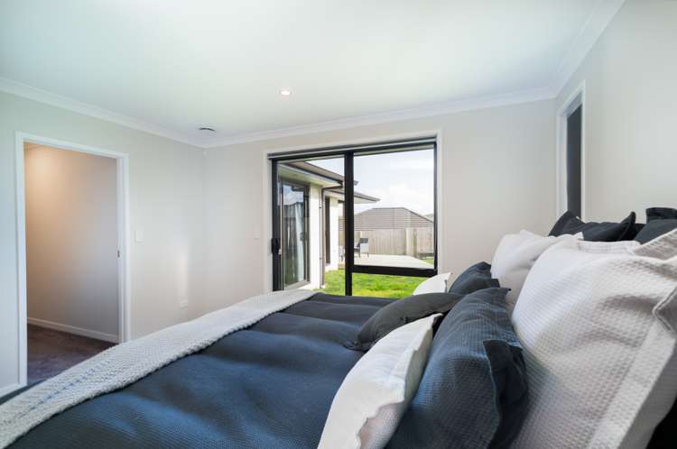 199 Ballintoy Park Drive Welcome Bay_9